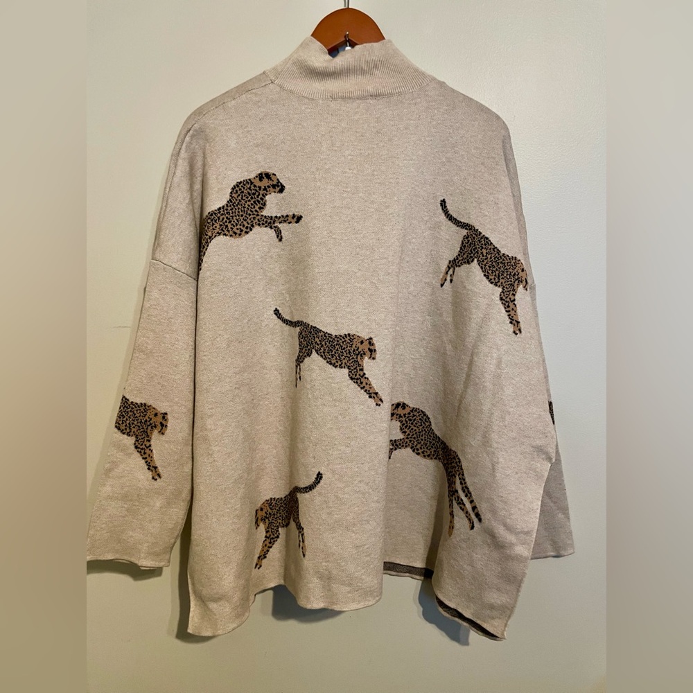 NEW ENTRO Large Leopard Tunic Sweater in Oatmeal - Picture 7 of 11